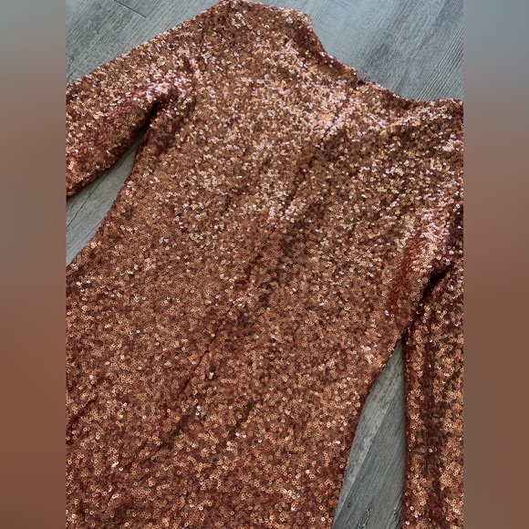 ASOS Rose Gold Sequin Mini Dress Long Sleeve Bodycon Party Cocktail Medium - Picture 7 of 15
